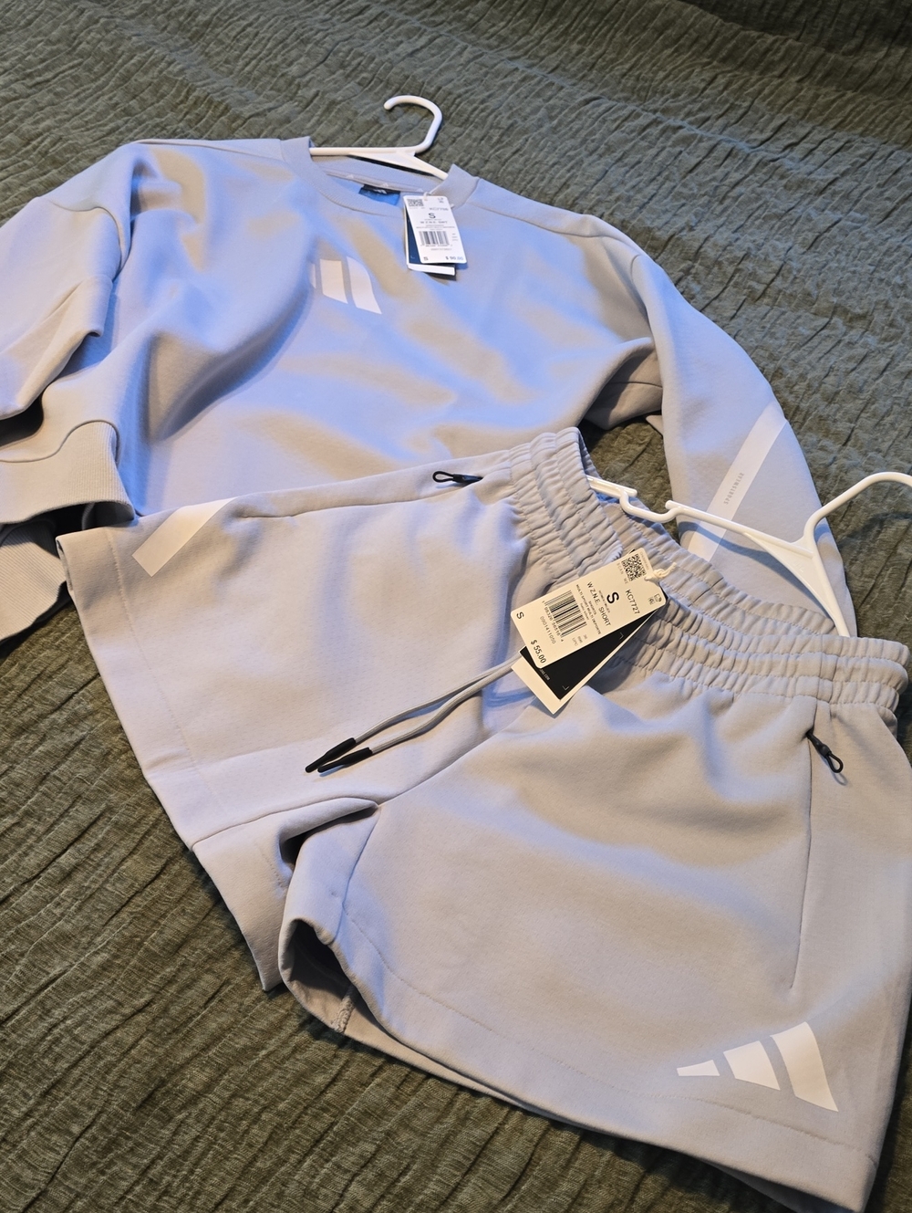 adidas Women's Light Lavender Cropped Sweatshirt & Short Brand New With Tags Sm
